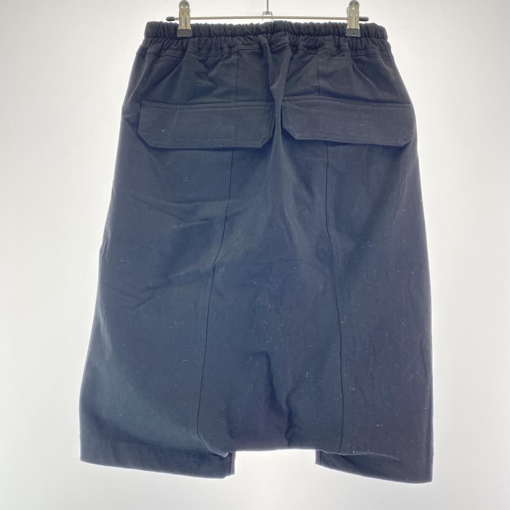 中古】ISAMU KATAYAMA BACKLASH サルエルショートパンツ ブラック