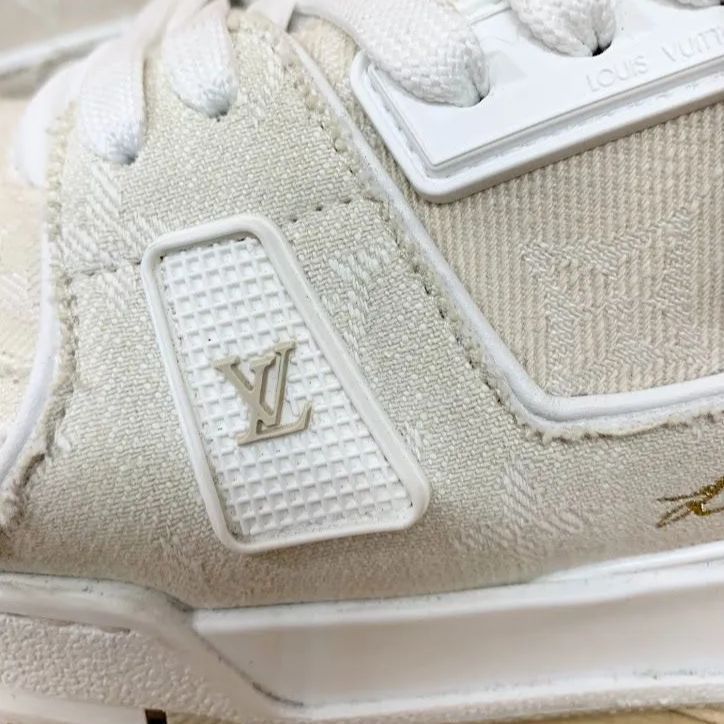 LV LVトレーナー