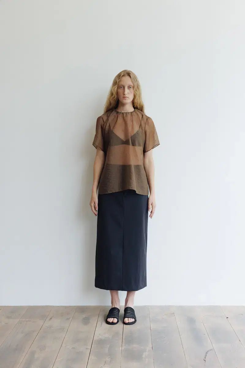 パーベン ヌメロ トップス カンパーナ スカート