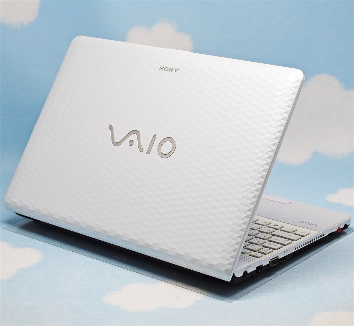 SONY VAIO Corei5、ブルーレイ、カメラ、大容量 500GB HDD搭載 15.6