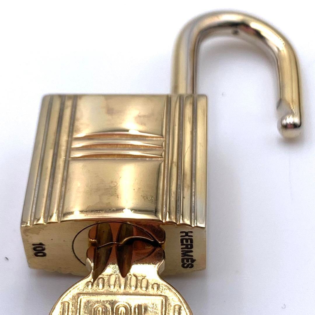 HERMES エルメス カデナ 24Kメッキ No.100 100番 鍵付き - メルカリ
