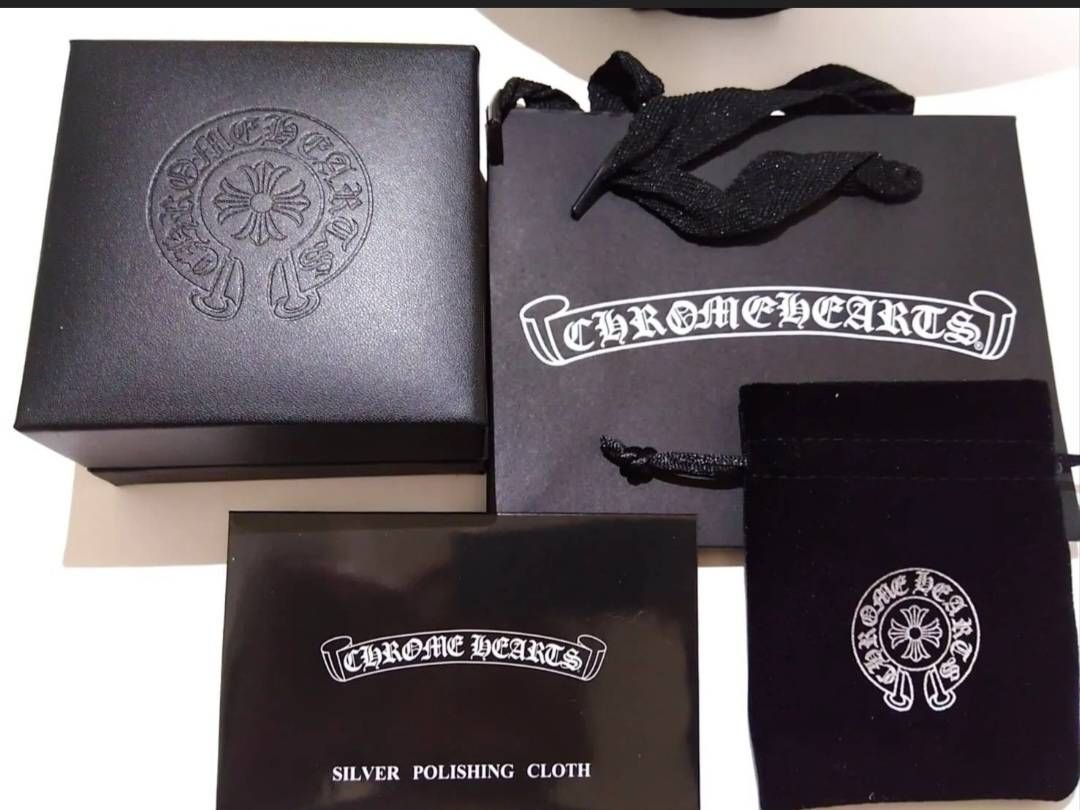 新品同様品☆CHROME HEARTS クロムハーツ ベビーファット パヴェダイヤ 22K加工 CH ツイストチェーンSET