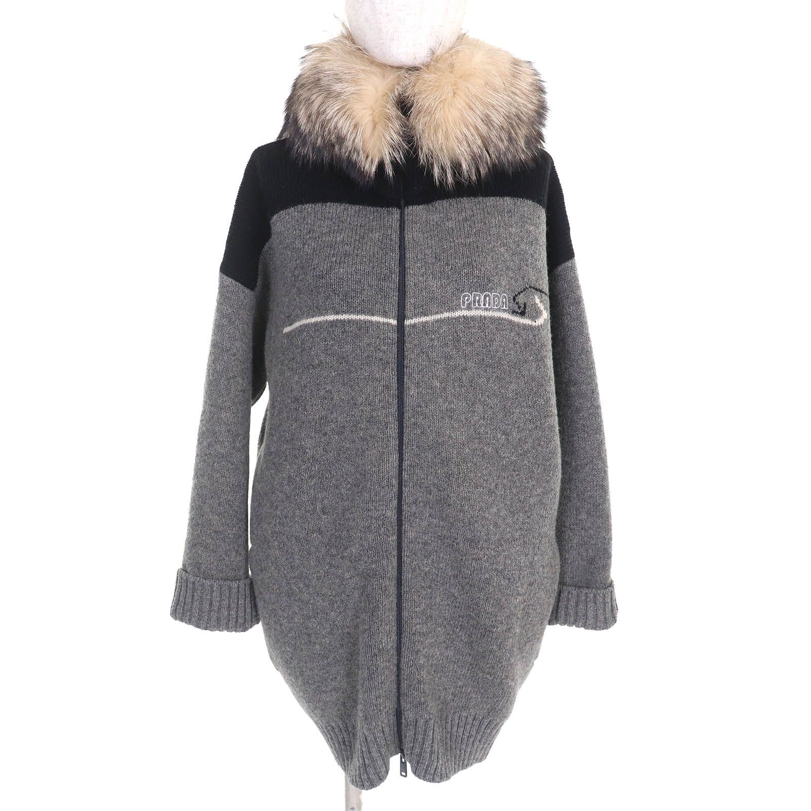 △PRADA プラダ ウール100％ フォックスファー ロゴ刺繍 ジップアップ ニットカーディガン ジャケット グレー ブラック 36 ハンガー ガーメント付き イタリア製 レディース