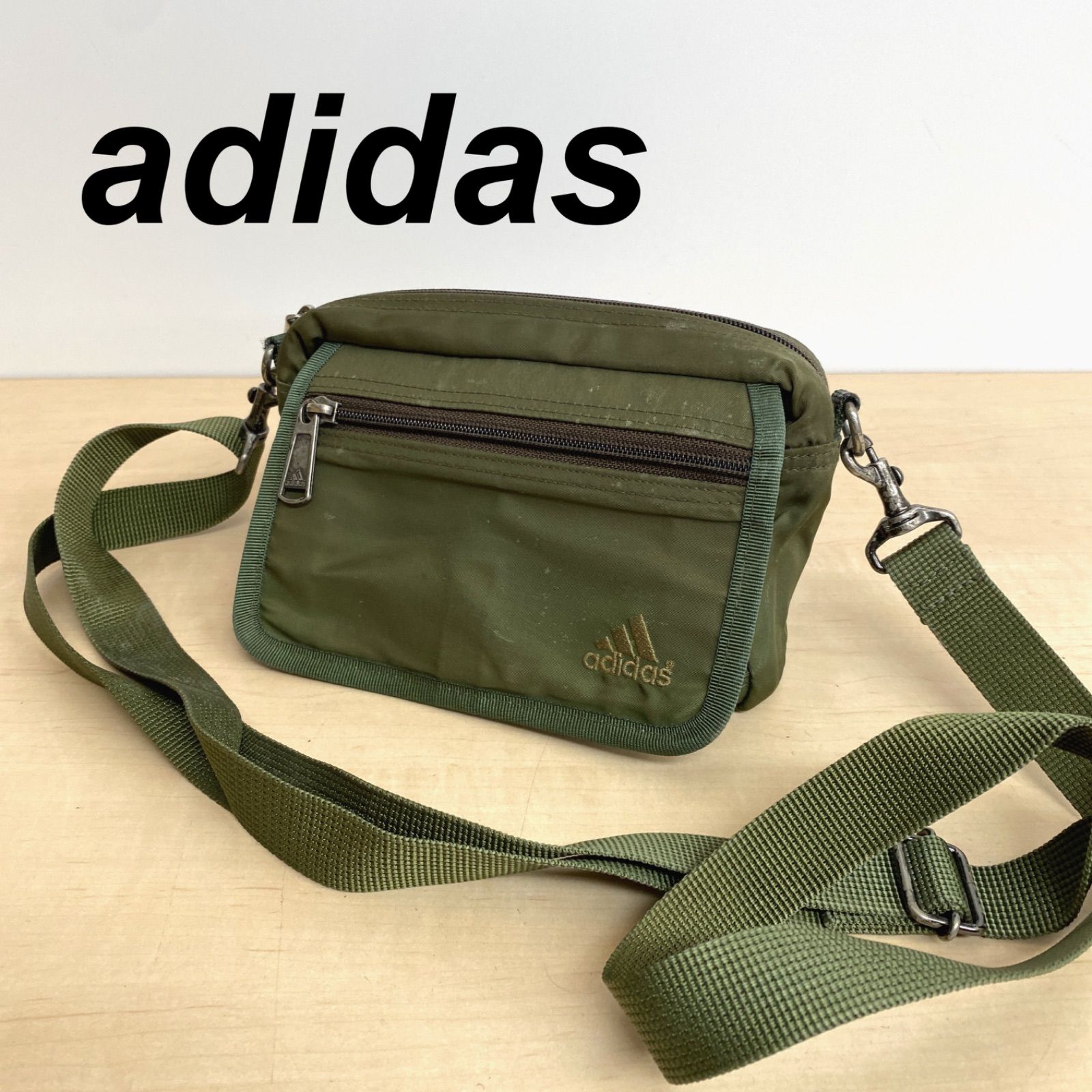 adidas ミニショルダーバッグ - バッグ