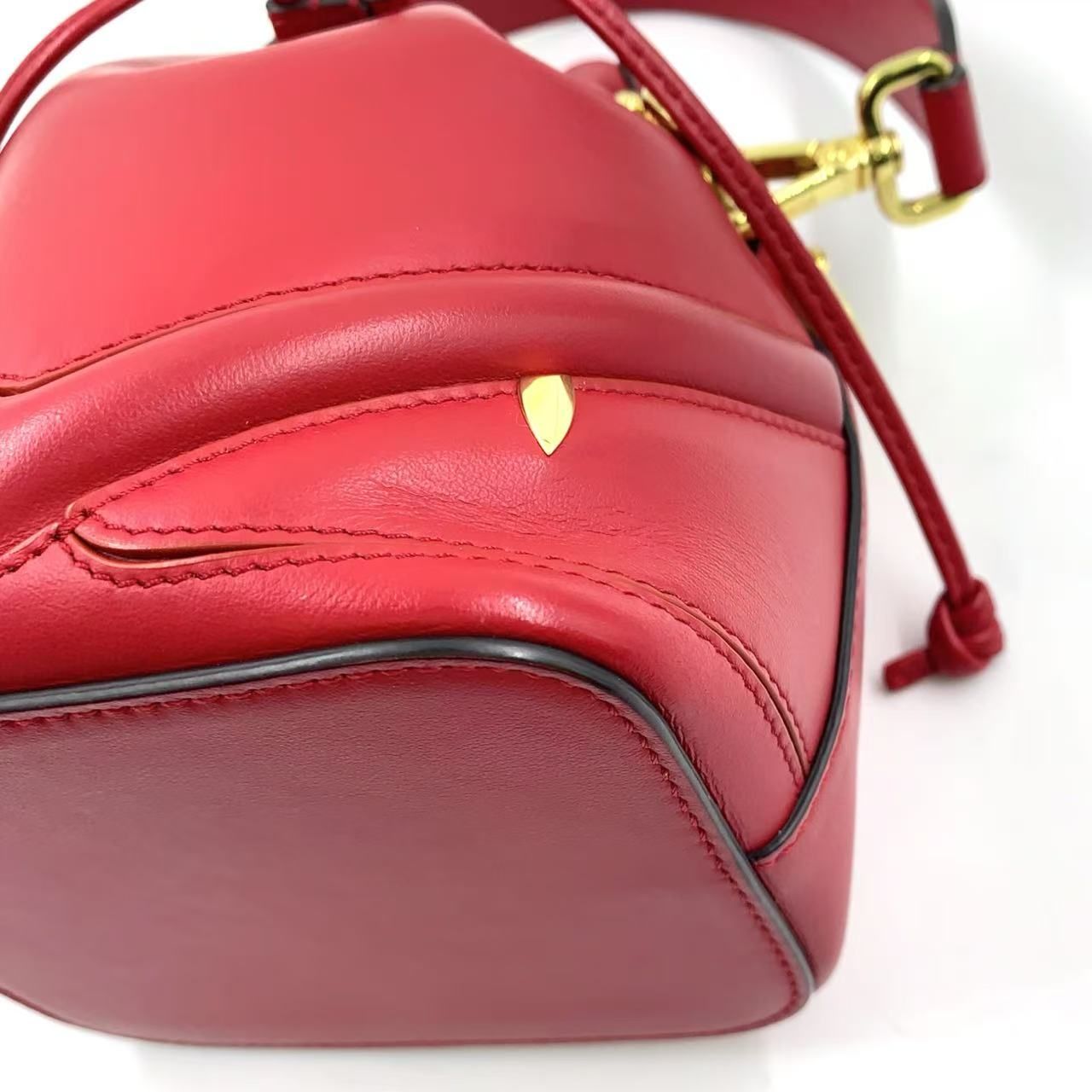 FENDI ミニ モン トレゾール バグズ ショルダーバッグ レザー