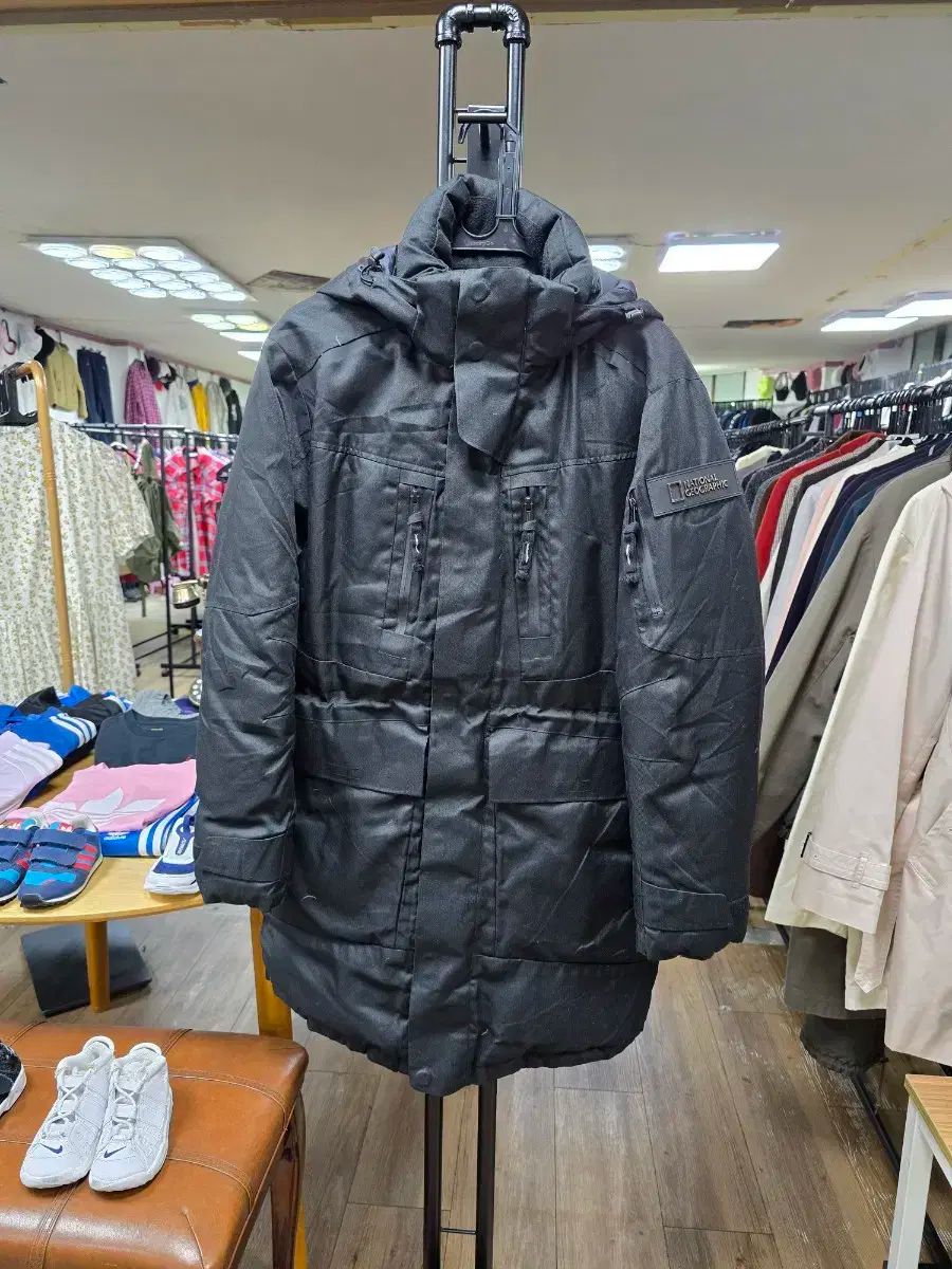 【雷市場（ポンジャン）商品韓国直送】 ナショナル ジオグラフィック ダウンジャケット