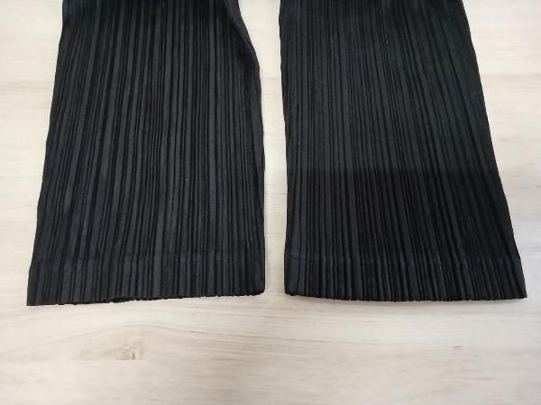 ブラック パンツ