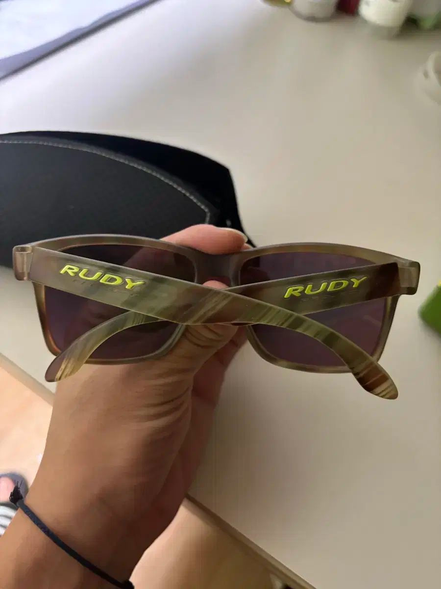 VALENTINO RUDY ヴァレンティノ ルディー サングラス