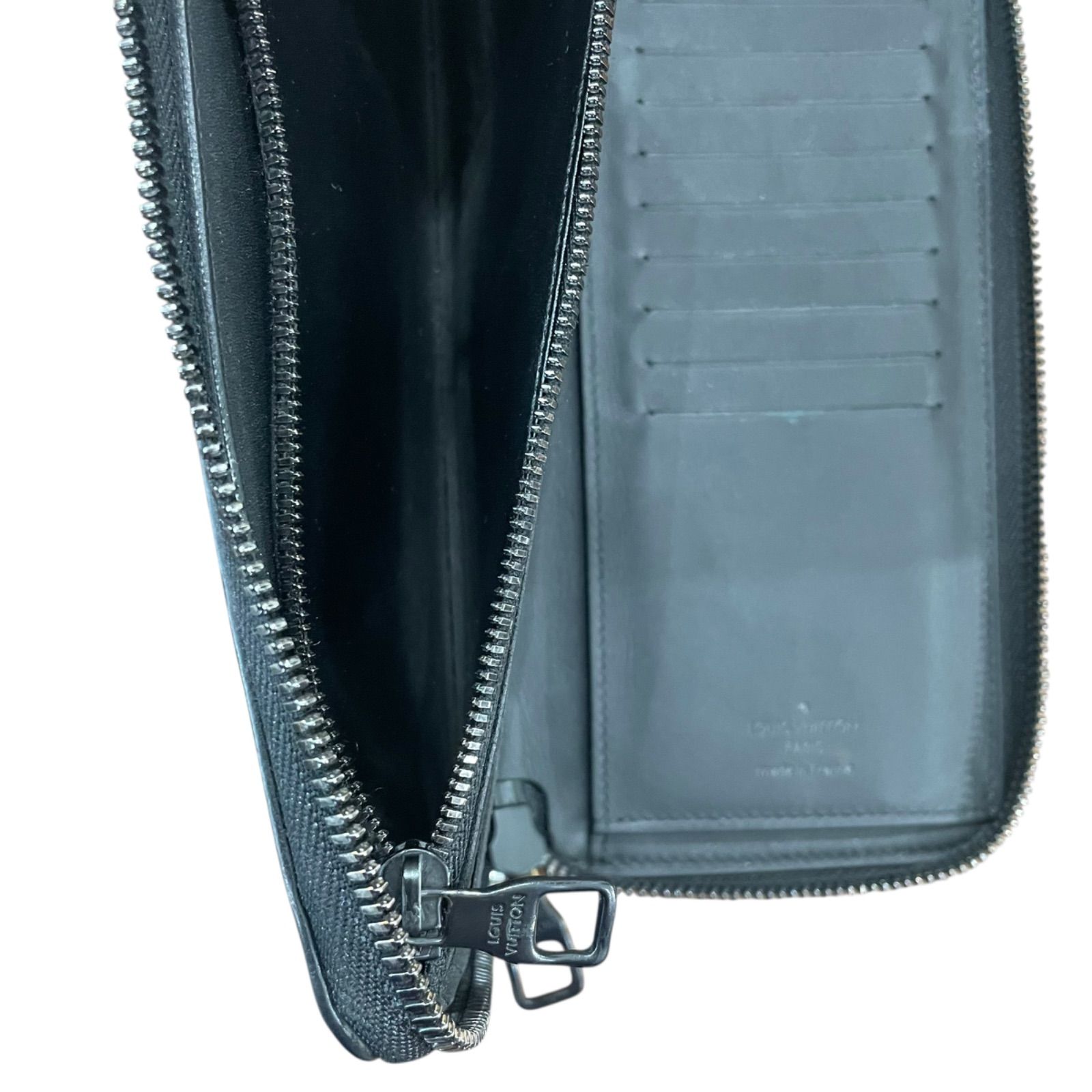 WALLET M69047