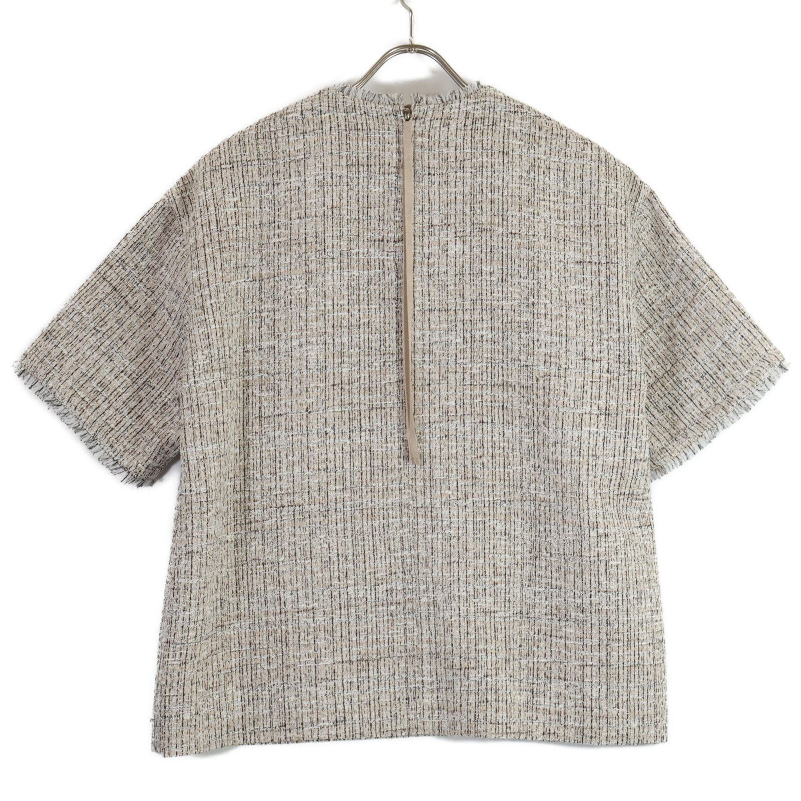 lt beige