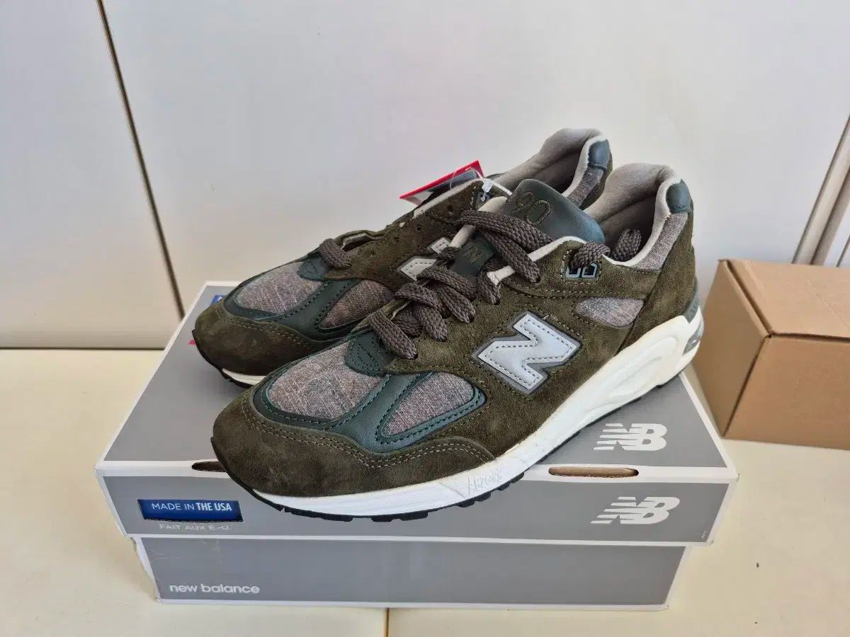 New Balance(ニューバランス) m990su2 260