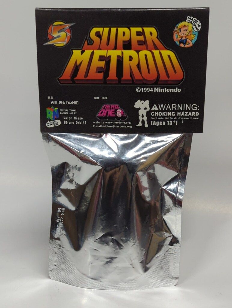 ナードワン　スーパーメトロイド　サムス・アラン　ソフビ　黒 ナードワン スーパーメトロイド !!)サムス・アラン/ダークサムス(黒色