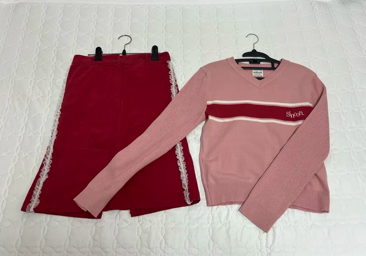 シヌーン スカート ニットと同時に 時