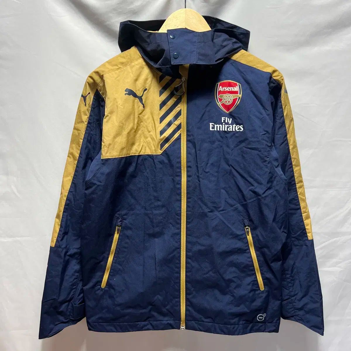 純正品/ S PUMA(プーマ) アーセナルFC レインジャケット