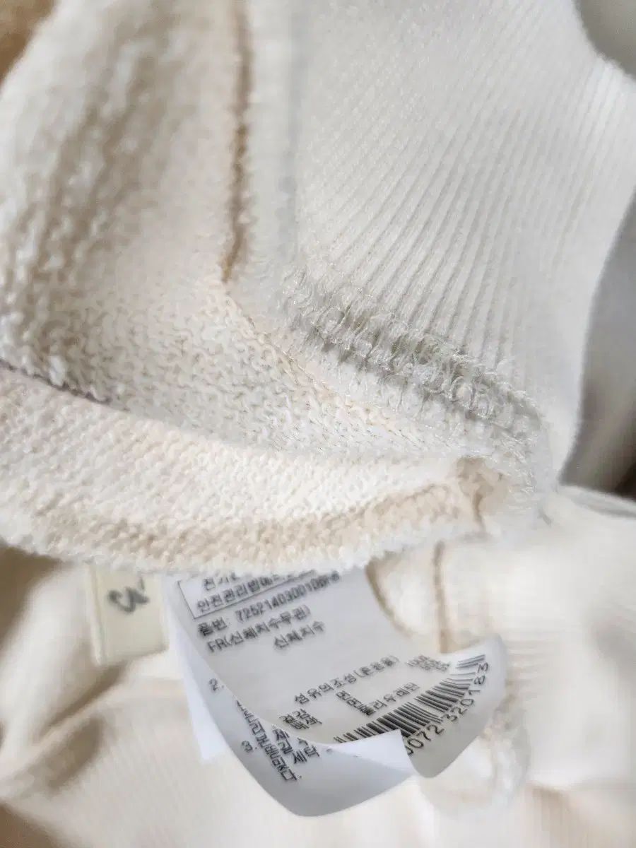 ジーカット スウェット