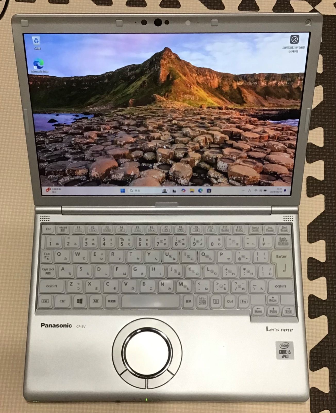 Panasonic【即納】希少Let's note CF-SV8 超軽量！ Panasonic【即納】希少Let's note CF-SV8 超軽量！ 【公式通販】
