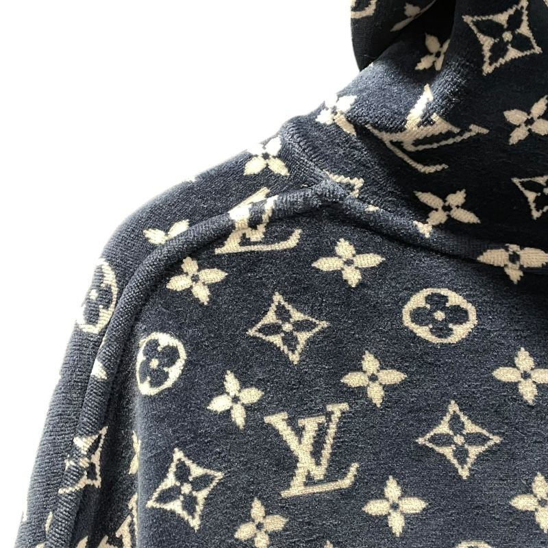 モノグラムタウアリングパーカー