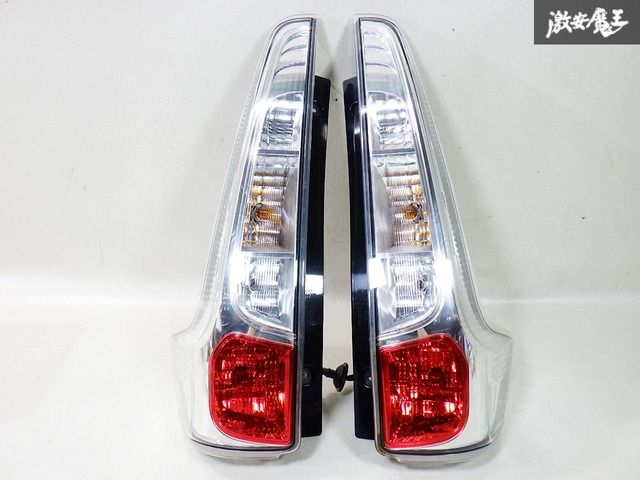 B11WB21W EKワゴン デイズハイウェイスター　後期テール左右 B11WB21W EKワゴン デイズハイウェイスター 後期テール左右