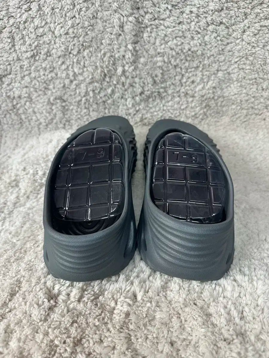  M 9 W 11 crocs クロックス Ecco エコー ウェーブ 蒸しグレー 270 サイズ サンダル サンダル