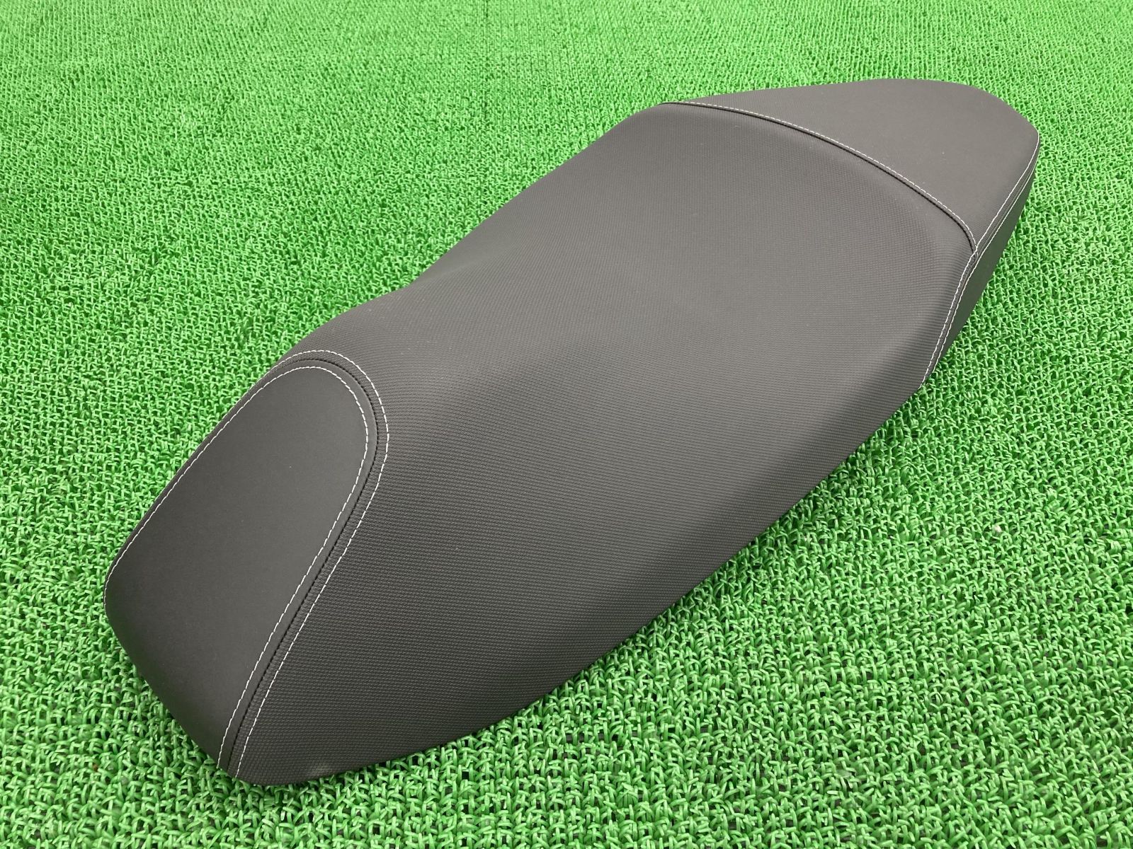 ホンダpcx JF56用純正シート