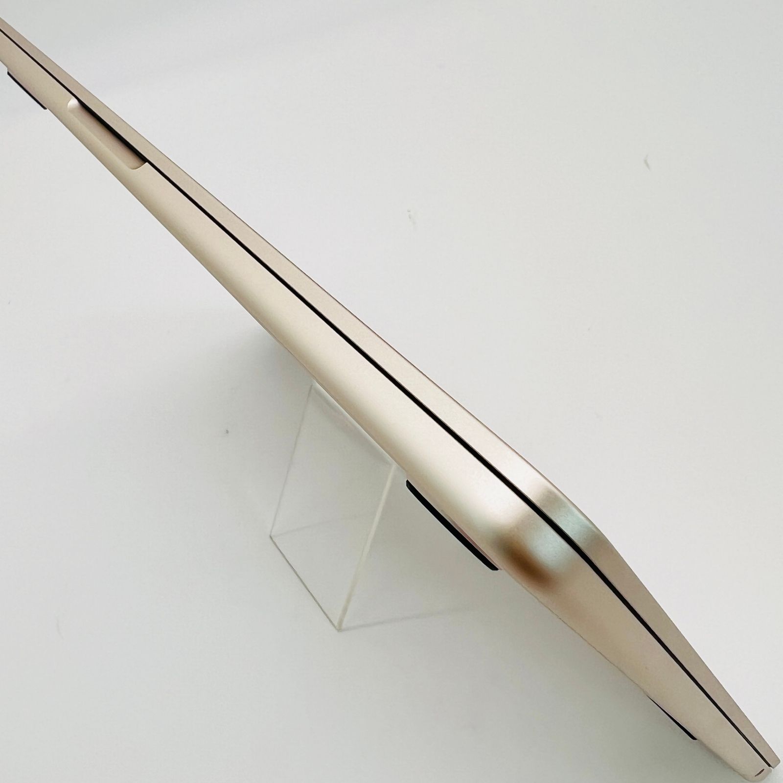 MacBook Air M2 1TB 16GB ゴールド A2681 美品 - メルカリ