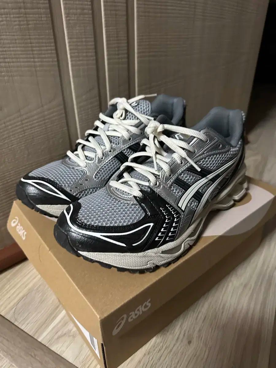 Asics(アシックス) ゲル カヤノ 14 黒 氷河 グレー 265