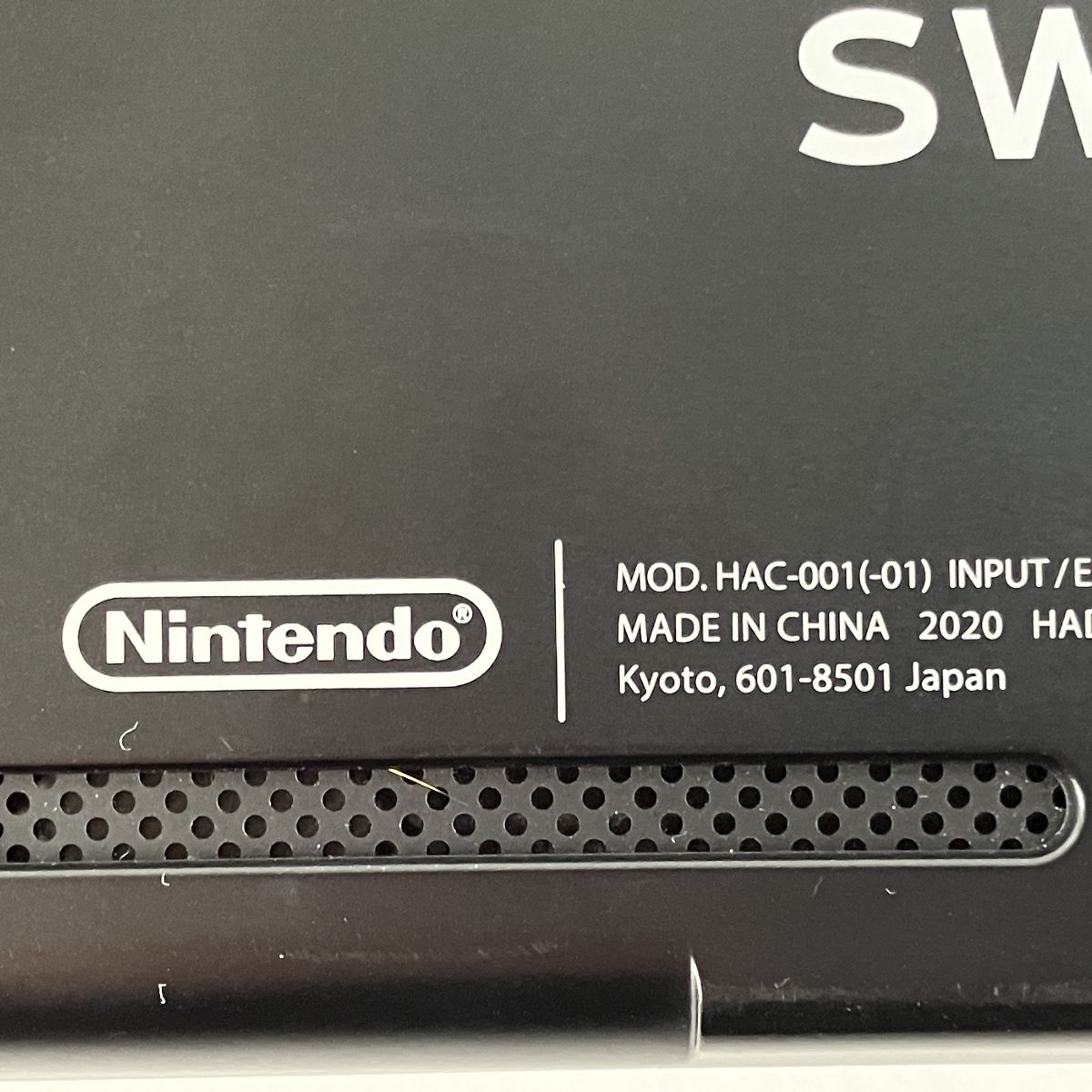任天堂Switch本体のみ　HAC-001 Amazon.co.jp: 【整備済み品】 Nintendo Switch ニンテンドー