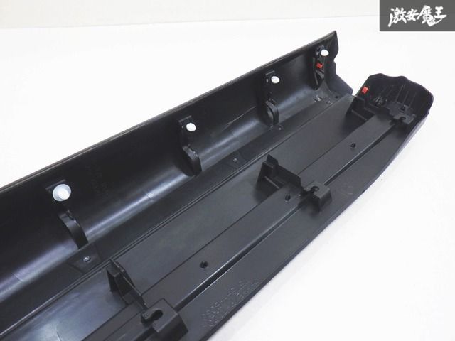 スティード400 600 ラジエターロアホースプロテクター 19116-MR1-000