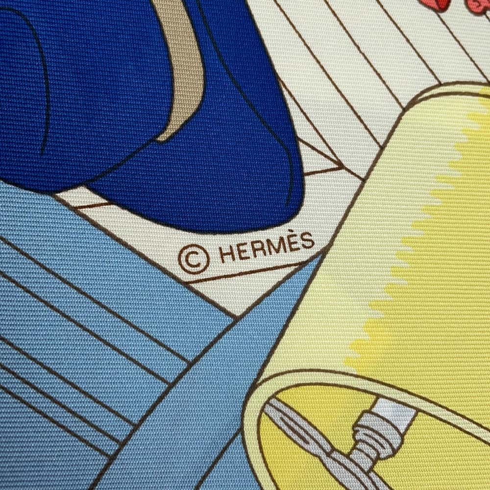 HERMES エルメス　カレ90 　24番地のミステリー スカーフ　シルク HERMES】エルメス カレ90 スカーフ Mystere au 24 24番地の