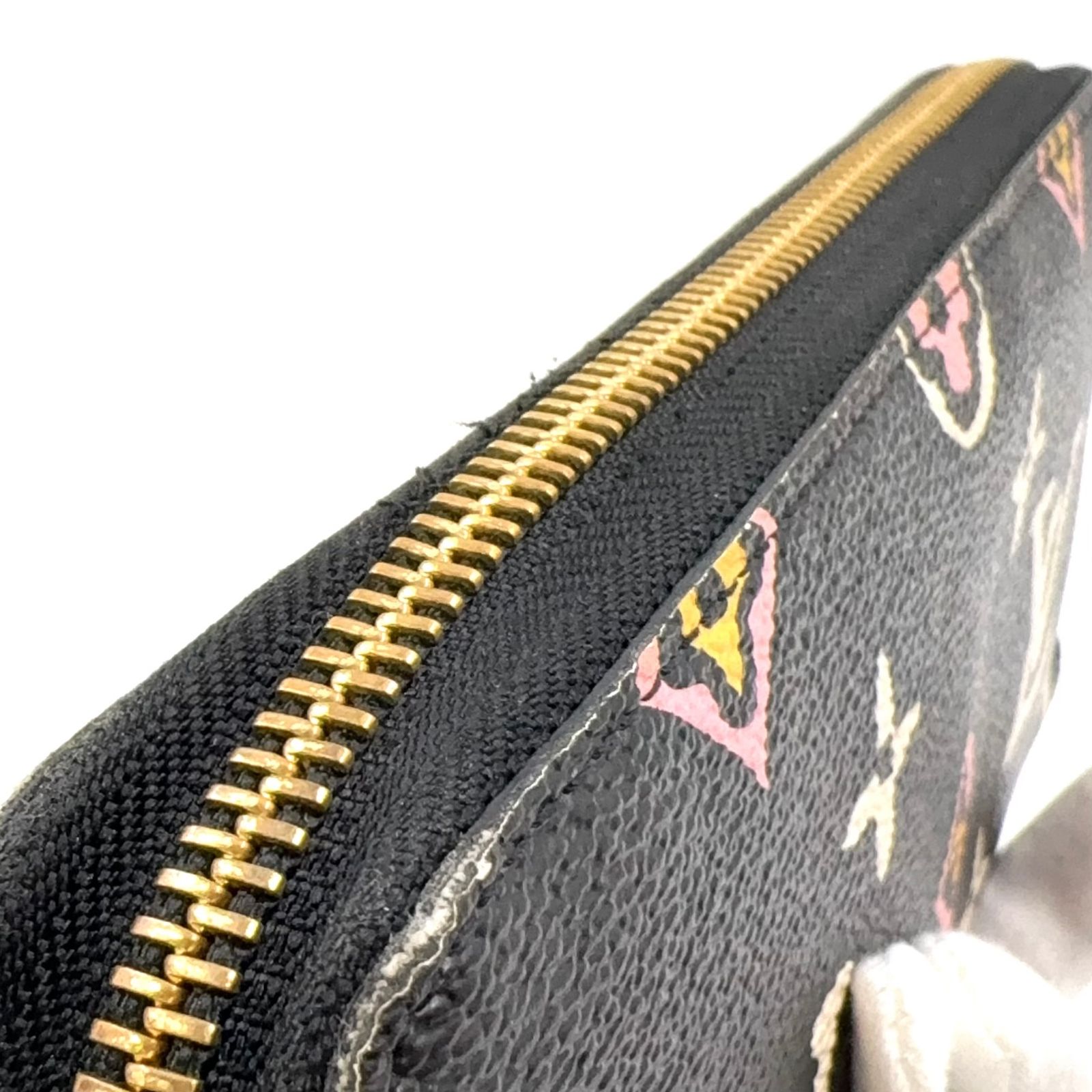 現行 ヴィトン モノグラム ワイルドアットハート　ジッピーウォレット RFID LOUIS VUITTON ワイルドアットハート ジッピーウォレット