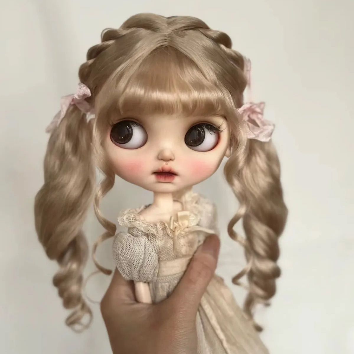 ブライス ウィッグ モヘアウィッグ 海外作家 紅茶 サイト三つ編み