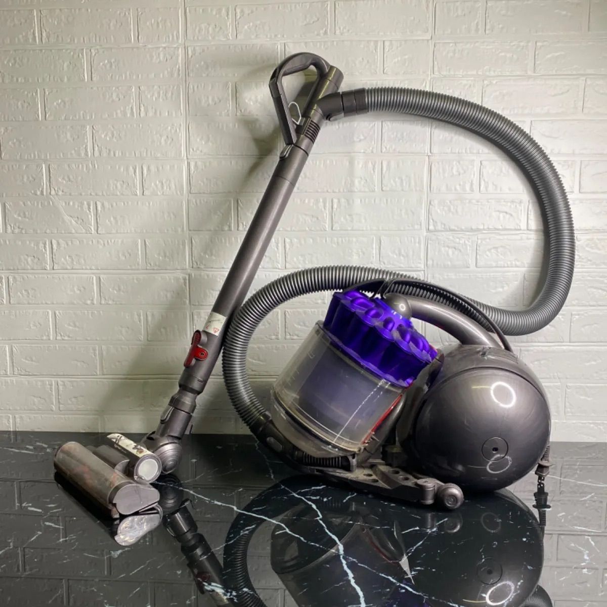 掃除機dyson ダイソン☆ＤＣ39☆動作品☆中古 - 掃除機