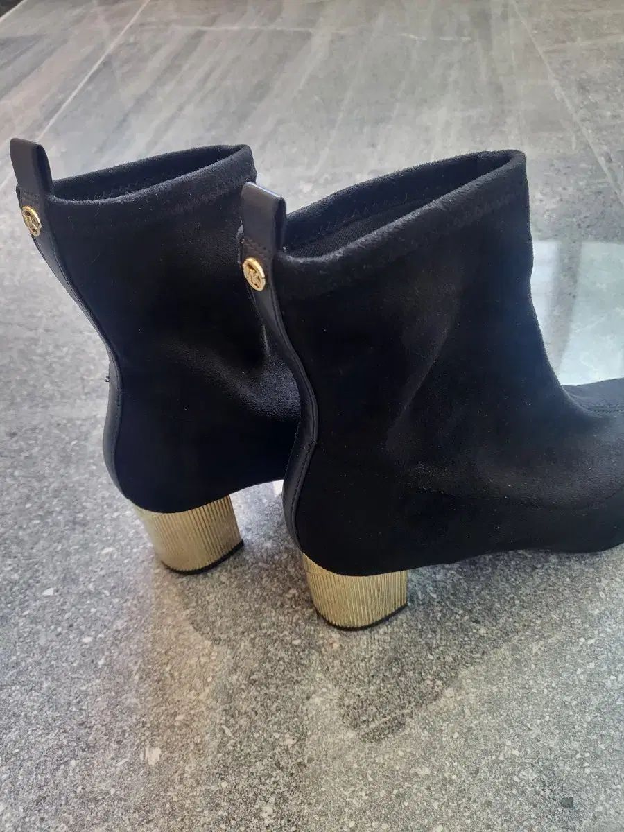 MICHAEL KORS マイケル コース スエード アンクルブーツ