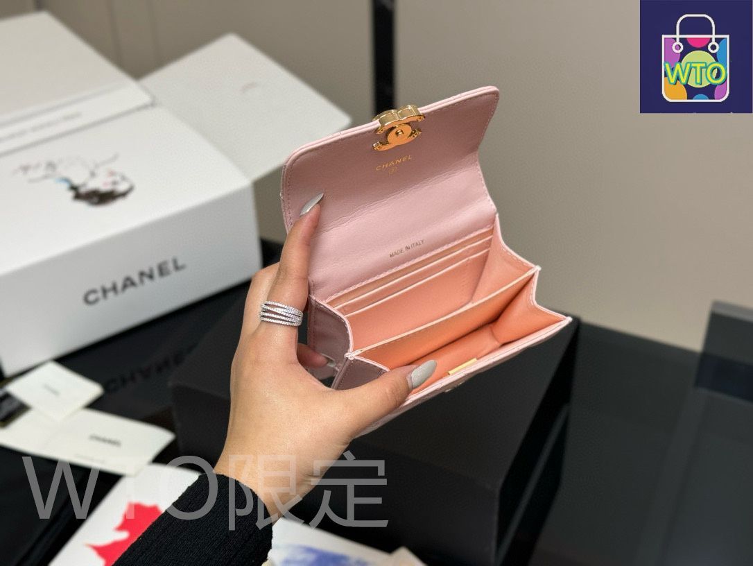 CHANEL エナメルコインケース シャネル CHANEL CHANEL コインケース AP0216 マトラッセ ココ