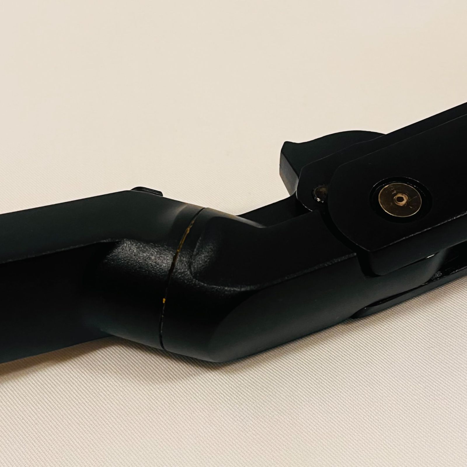 ERGOTRON エルゴトロン MXV モニターアーム 45-486-224 No2547 CHRISTIANNAURATH_COM_BR