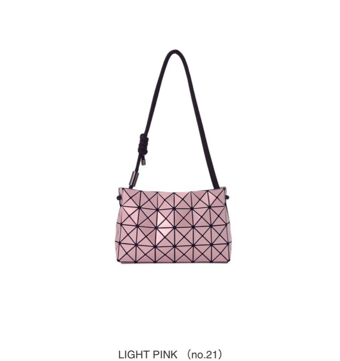 BAO BAO ISSEY MIYAKE ショルダーバッグ ピンク BAOBAO ISSEY MIYAKE ピンク ショルダーバッグ