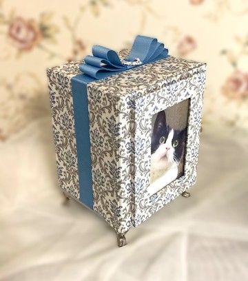 最短発送 ビジュー選べます ペット用仏壇 骨壺カバー ブルー