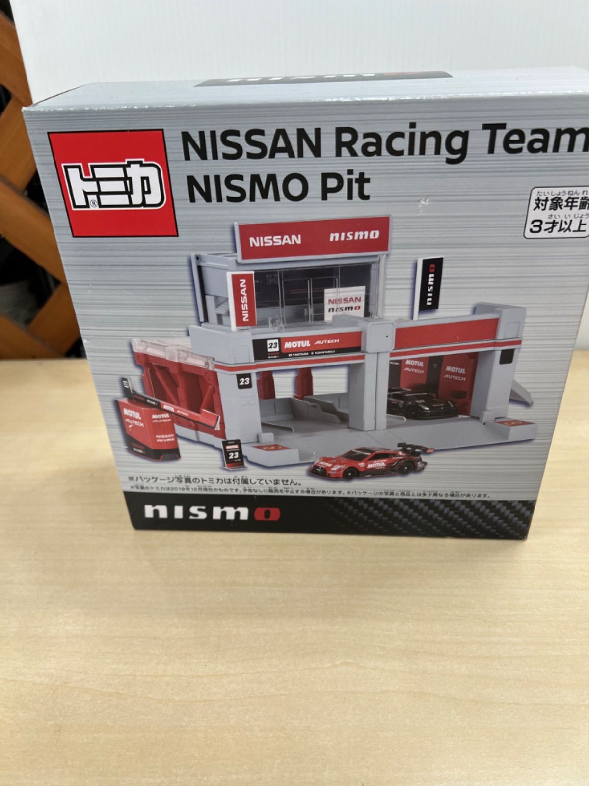 トミカ NISSAN Racing Team NISMO Pgt 2018 GT500 23号車 2019