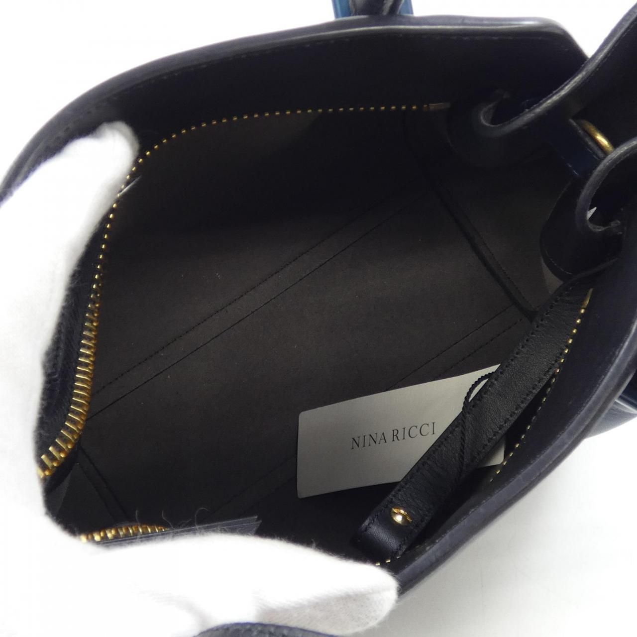 [極美品]NINA RICCI バッグ クラッチバッグ 希少 レア ニナリッチ レア 極美品 ヴィンテージ クラッチバッグ