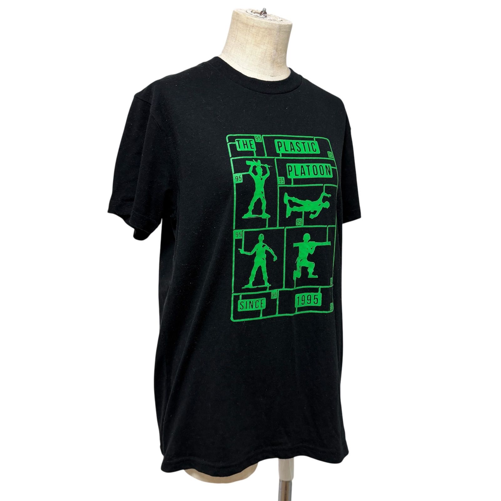 トイストーリー Disney Pixar プラスチック・プラトゥーン Tシャツ 黒 