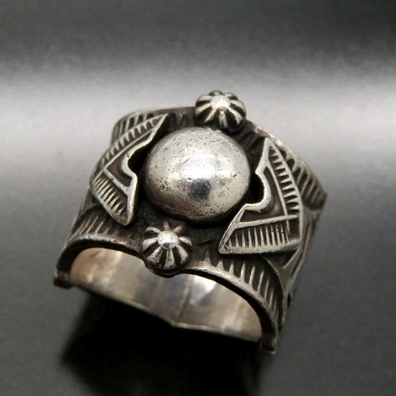 サイシャインリーブス　リング 19号　ナバホ族 サイシャインリーブス リング 19号 ナバホ族 - メルカリ