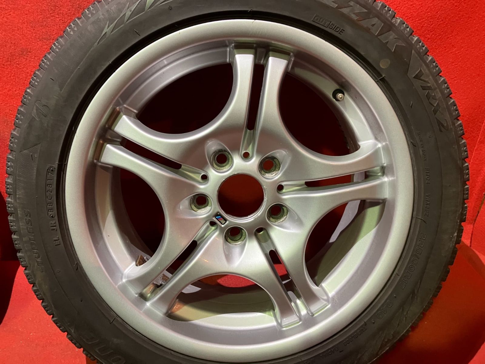 スタッドレスタイヤホイールセット F225 50R17 R245 45R17 BRIDGESTONE VRX2 F17x7.5 41 R17x8.0 50 120 5H BMW 4本SET