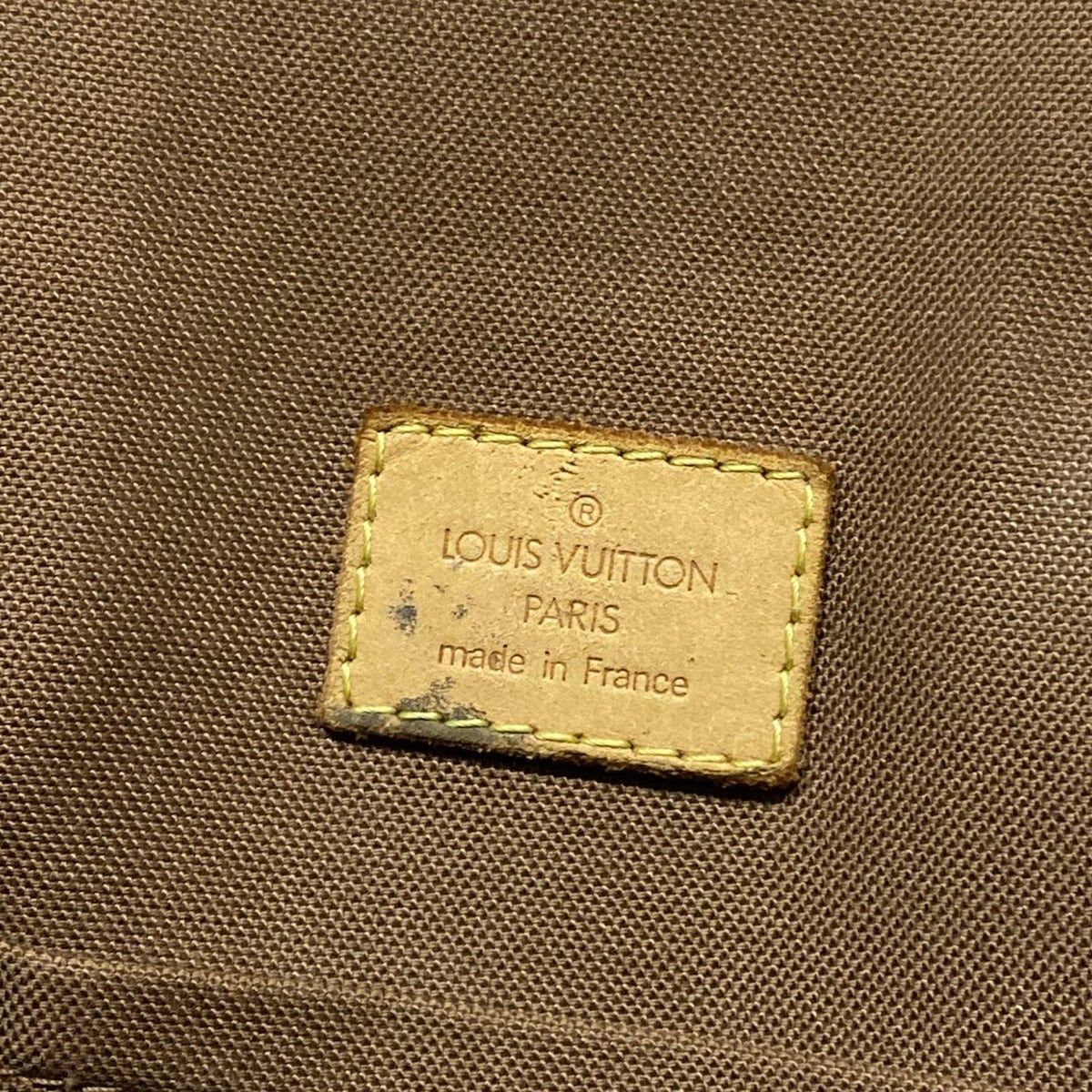 ショルダーバッグ