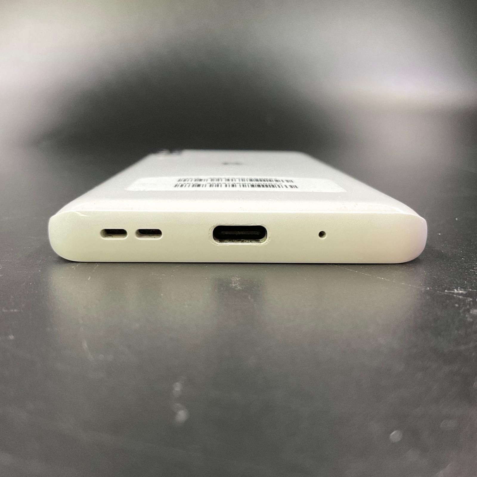 【週末セール】Rakuten Hand 5G ホワイト 128GB 天ハンド Rakuten Hand 5G ホワイト 新品未開封