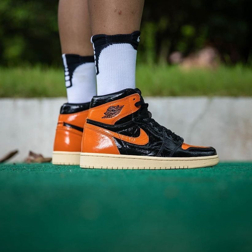 新品 未使用 NIKE ナイキ AIR JORDAN 1 RETRO HIGH OG SHATTERED BACKBOARD3.0エアジョーダン1 シャッタードバックボード 3.0 ハイカットスニーカー  555088-028 男女兼用