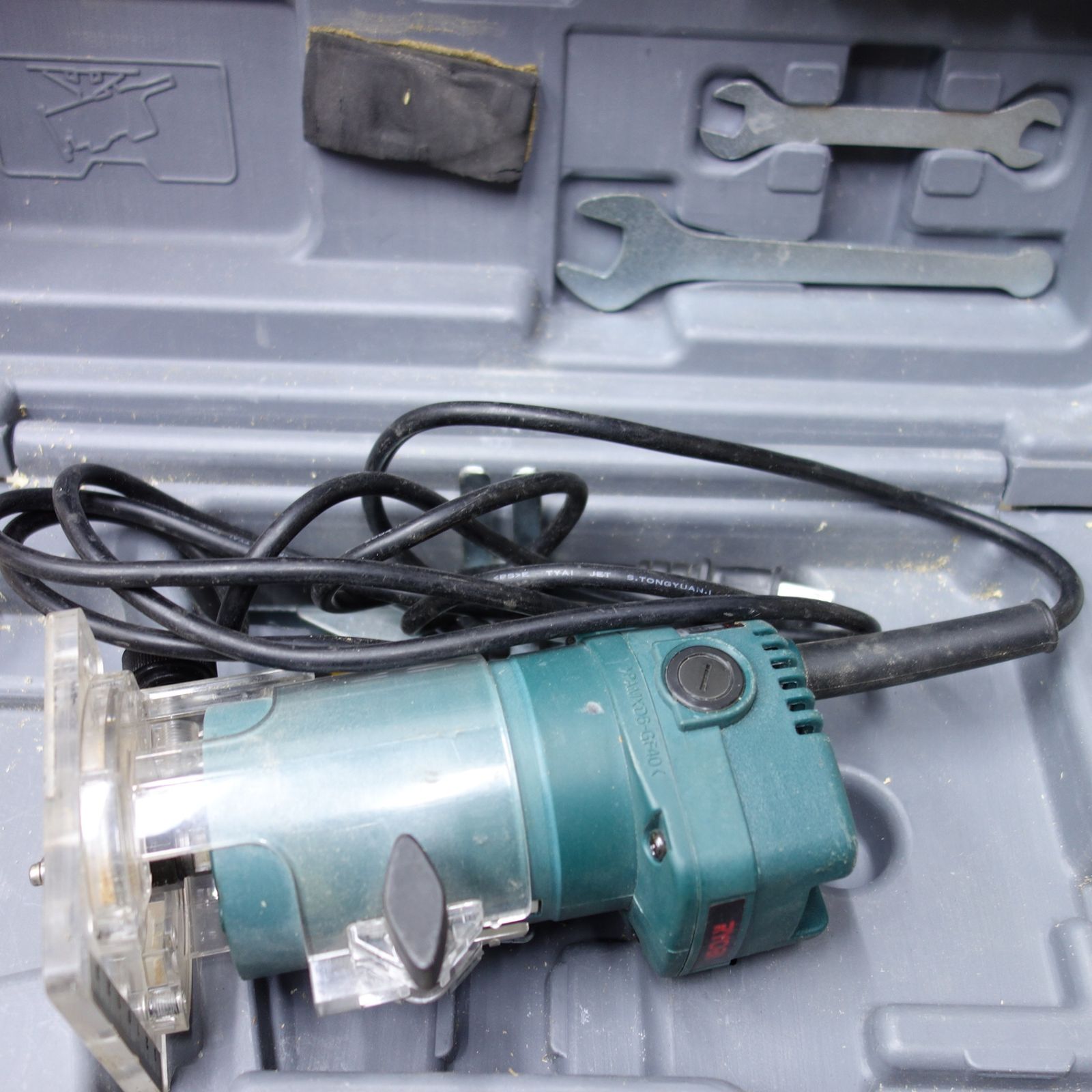 送料無料] ◇RYOBI リョービ トリマー MTR-40 ルーター 電動工具 100V 
