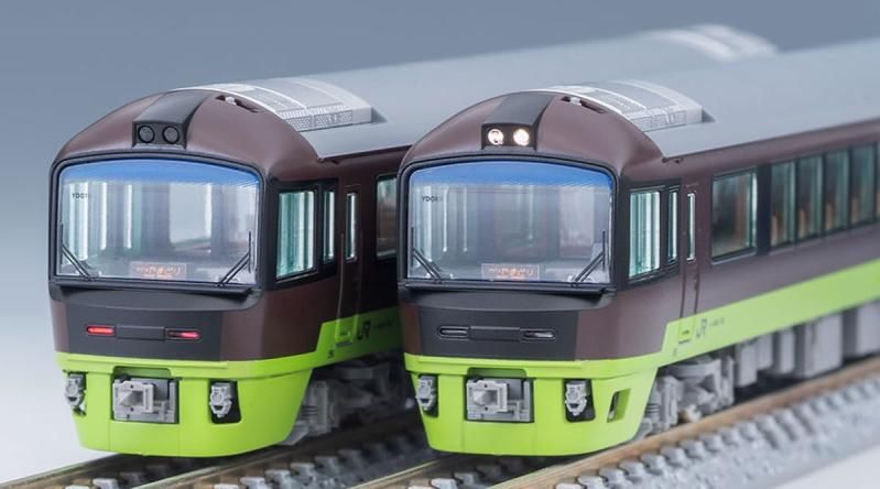 98822