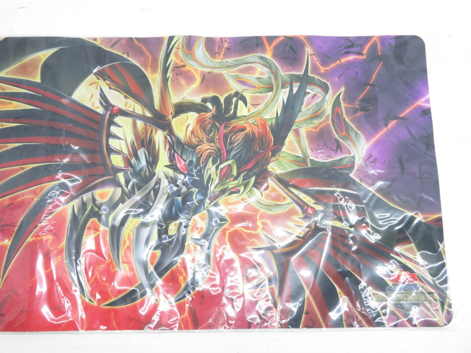 遊戯王 ブラックフェザーアサルトドラゴン 公式プレーマット 遊戯王 DABL-EN042 ブラックフェザー・アサルト・ドラゴン Black