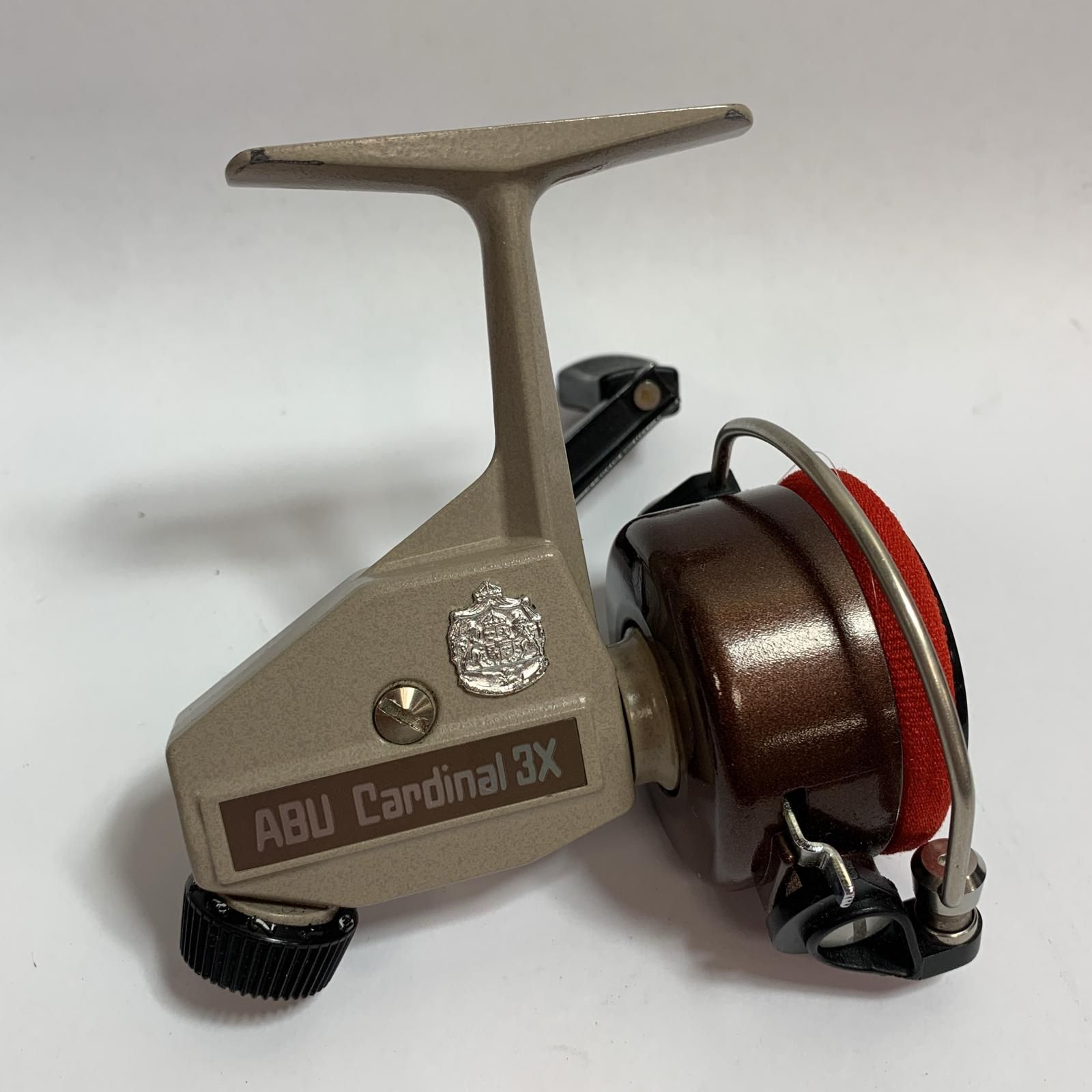 ★★Abu Garcia アブガルシア カーディナル3X  スピニングリール　箱 替スプール付 メタリックブラウン x ベージュ系 Abu Garcia アブガルシア カーディナル3X スピニングリール 箱