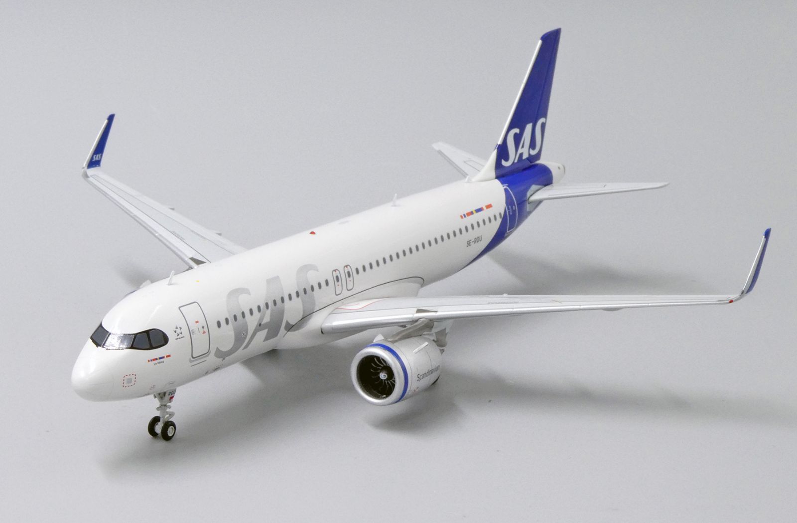 Jcwings スカンジナビア航空 A320neo SE-ROU 1/200 XX2419 - メルカリ
